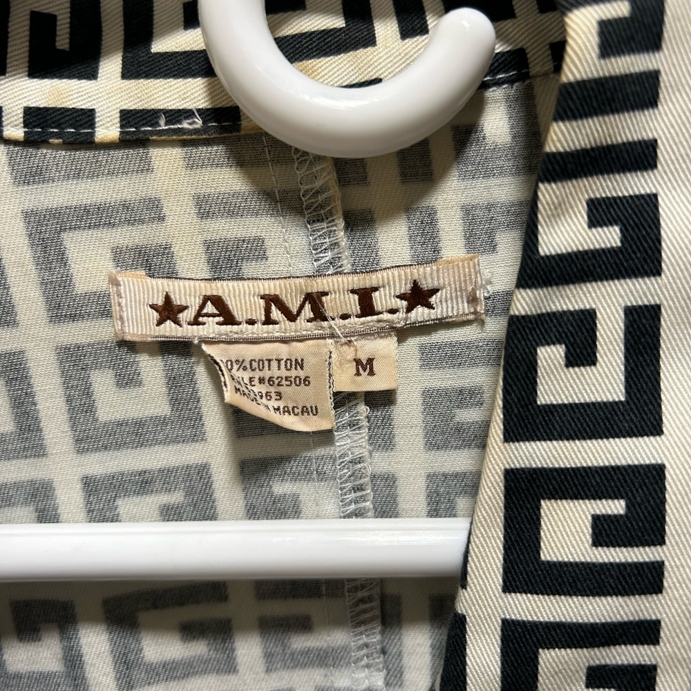 Jacket - Picture 3 of 3